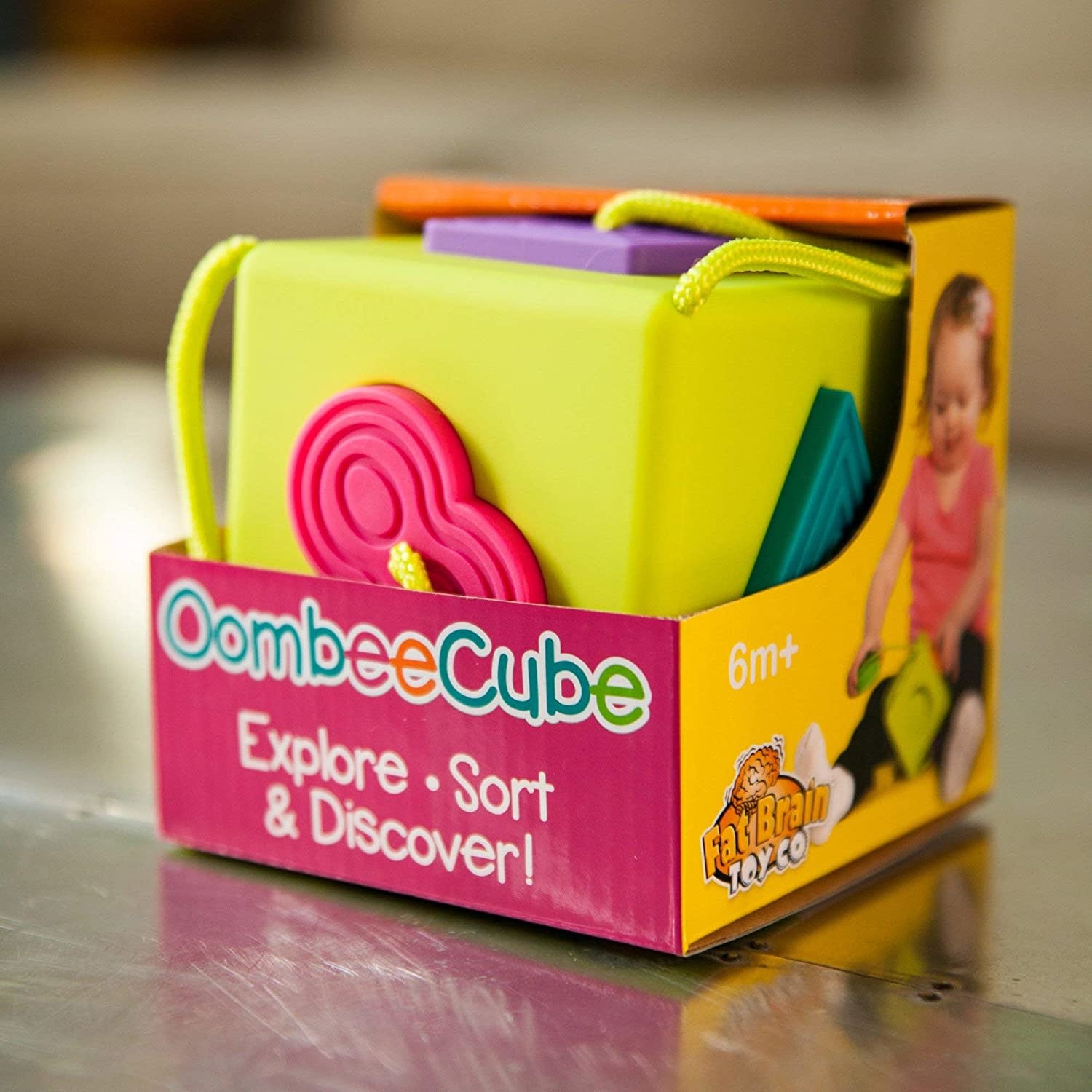 Oombee Cube by Fat Brain Toys