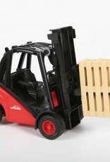 Linde Forklift H30D by Bruder Toys